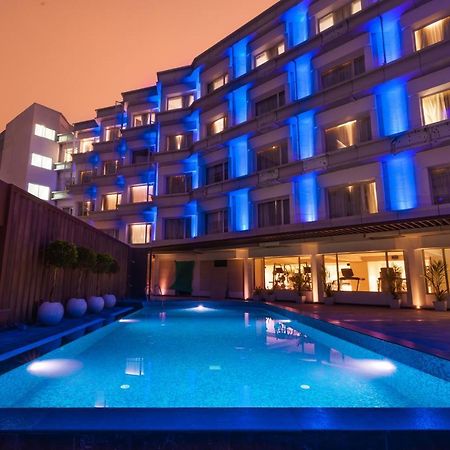 Pharos Hotels Chennai Bagian luar foto